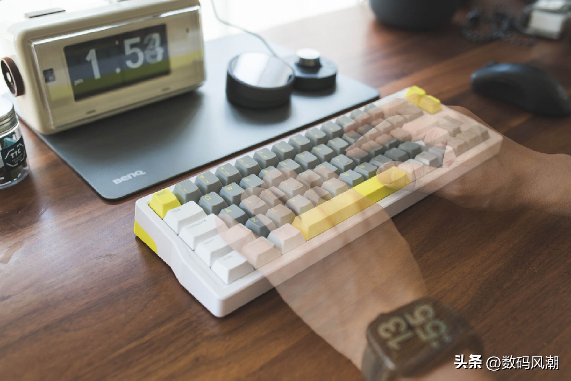 未来赛博美学,这会是客制化亲民的开始?IQUNIXQ66银迹上手详评