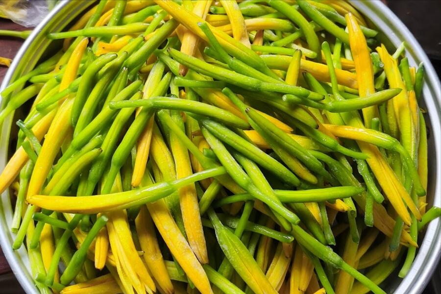 失眠吃什么好5款助眠食谱,对睡眠有好处失眠最怕吃这道菜