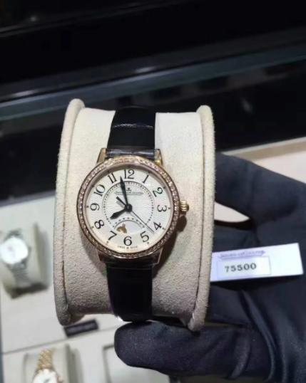 华人深入亲历迪拜真实生活,迪拜真实的消费水平