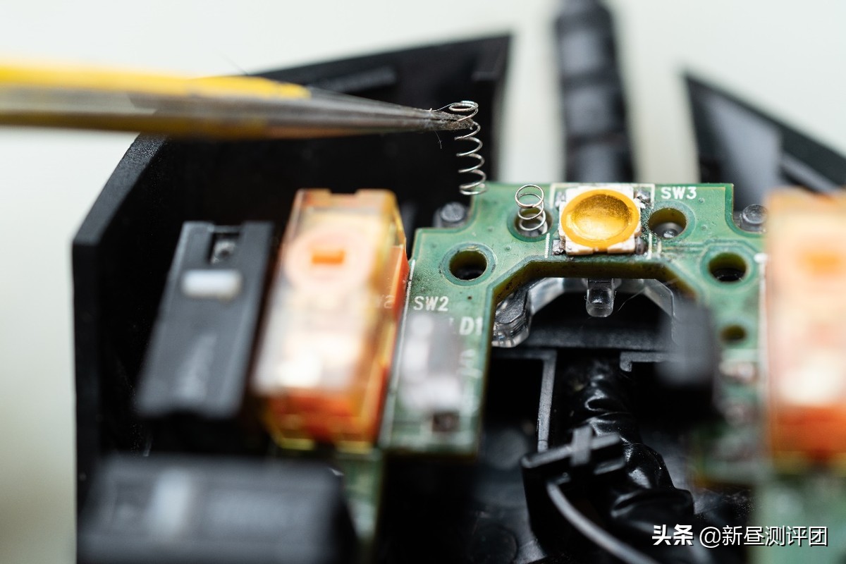 g502鼠标用了8年没事吧,罗技g502鼠标失灵的解决方法