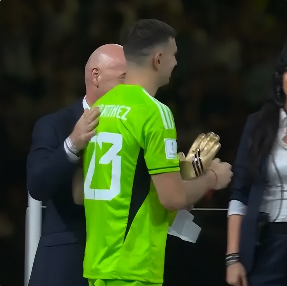 椹竵涓嶉泤鍔ㄤ綔,椹竵浜夎鍔ㄤ綔