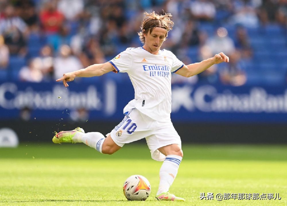 回首再看皇马典礼三中场，不难发现他们已然是超越了哈白布的存在