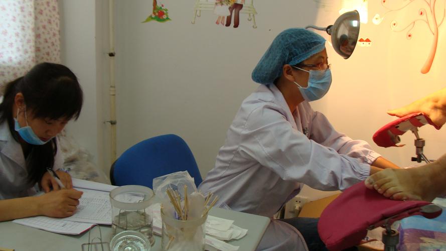 “裙子掀起来，躺上去”，让人面红耳赤的妇科检查，你做过几个？