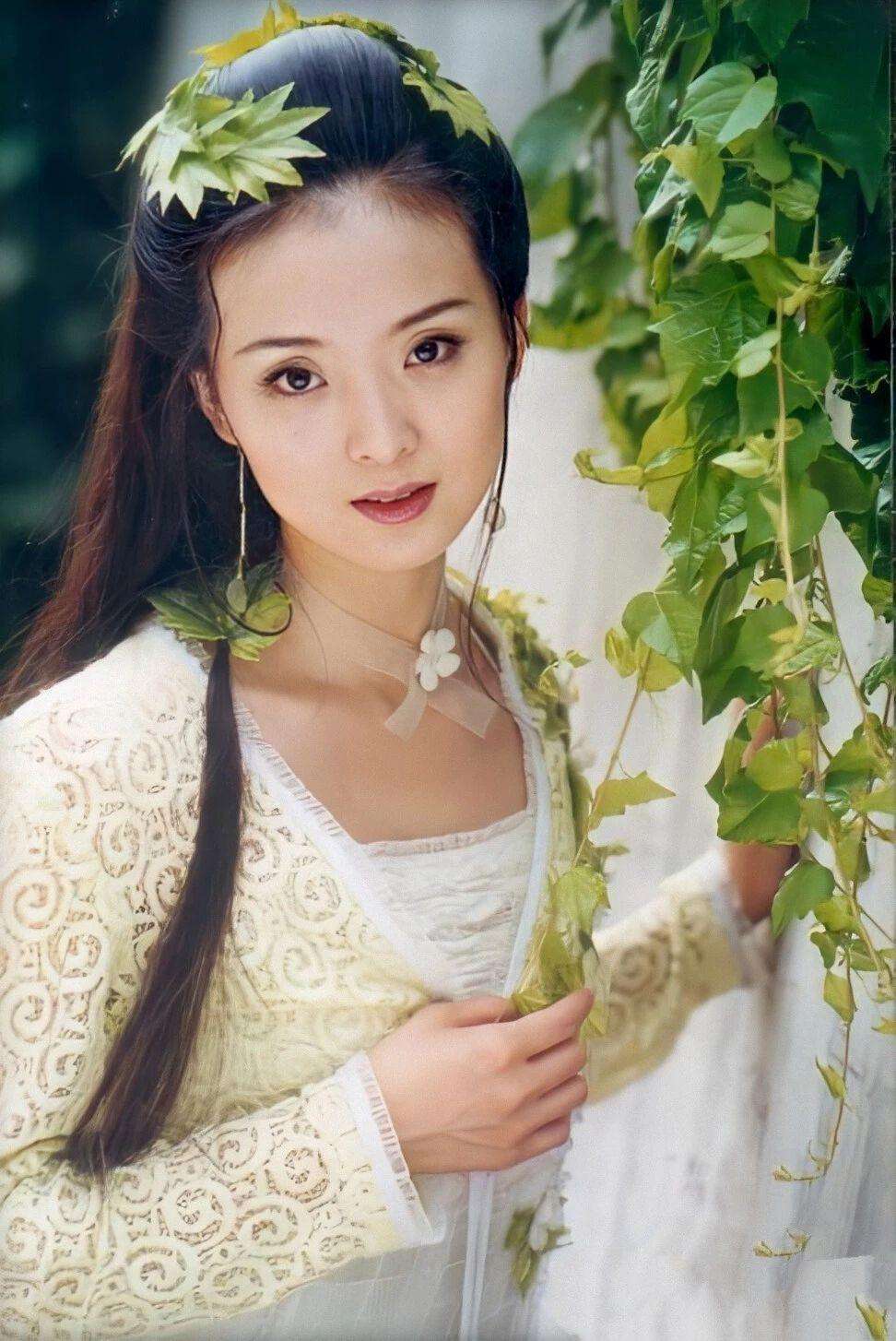 初见“灵气逼人”，再见“皱纹丛生”，王艳昙花一现背后有何辛酸