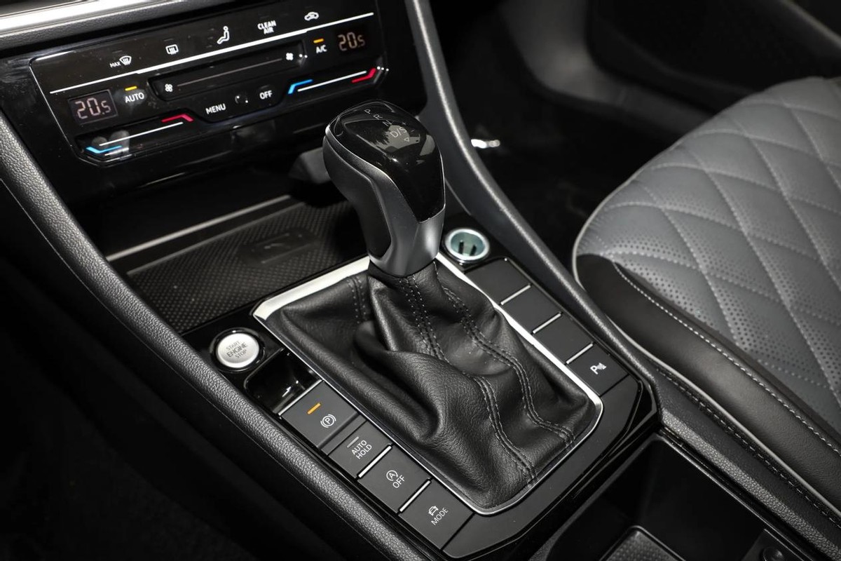 大众新速腾1.5t功能介绍,颜值再次升级