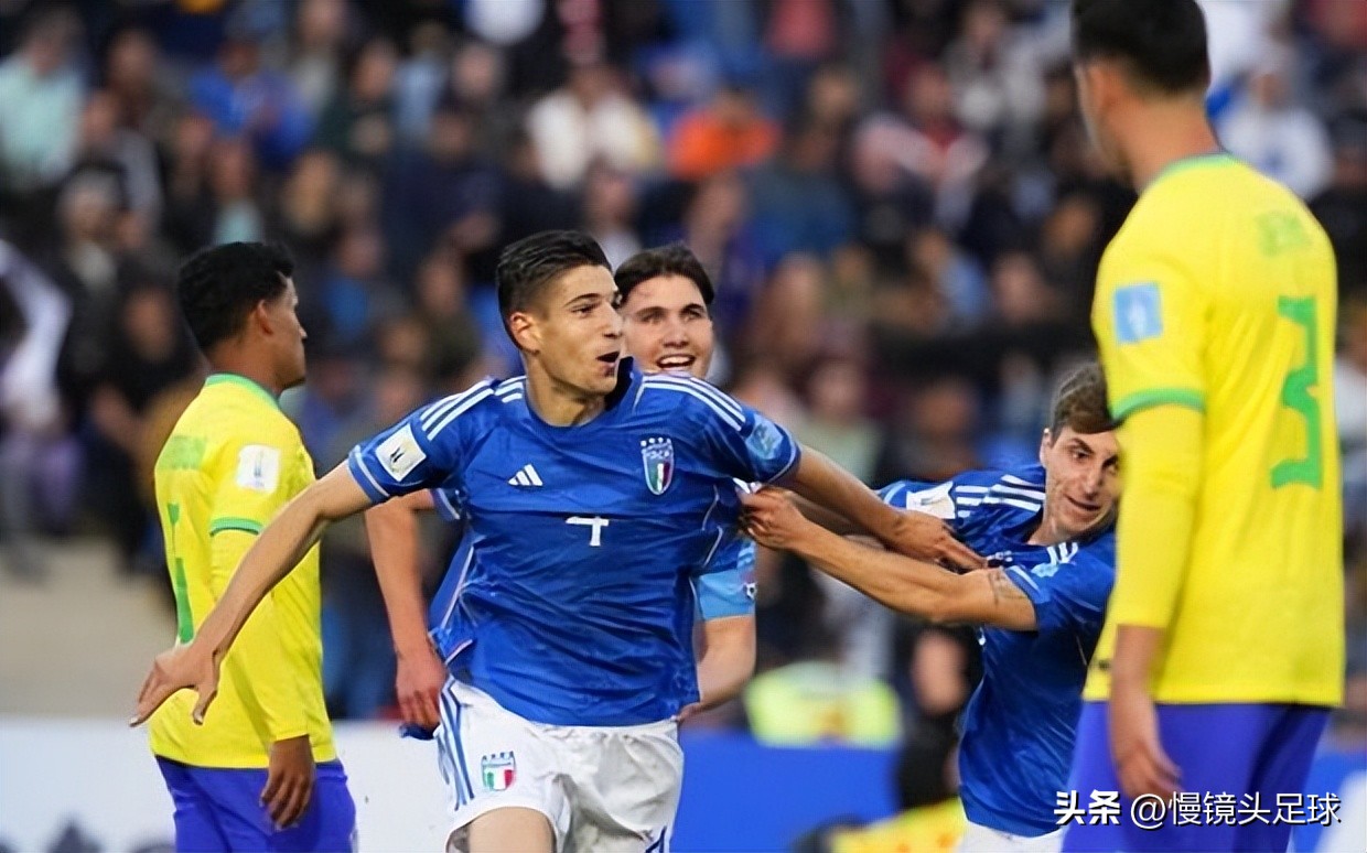 日本和巴西足球比赛4-1,日本足球队战胜巴西