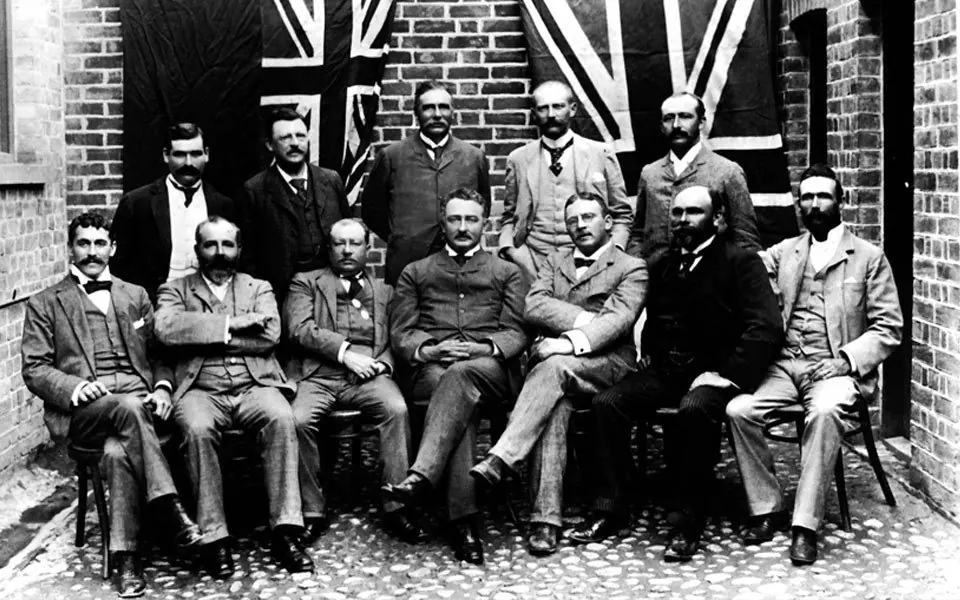 中国人造钻石生产地,河南人造钻石和真钻石区别