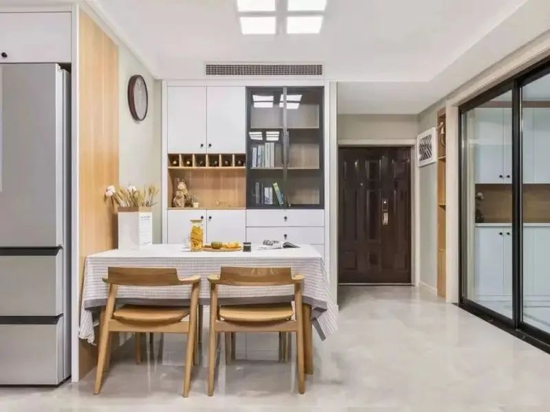 直饮机非要安装在餐边柜吗,餐边柜的饮水机非要搭配净水机吗