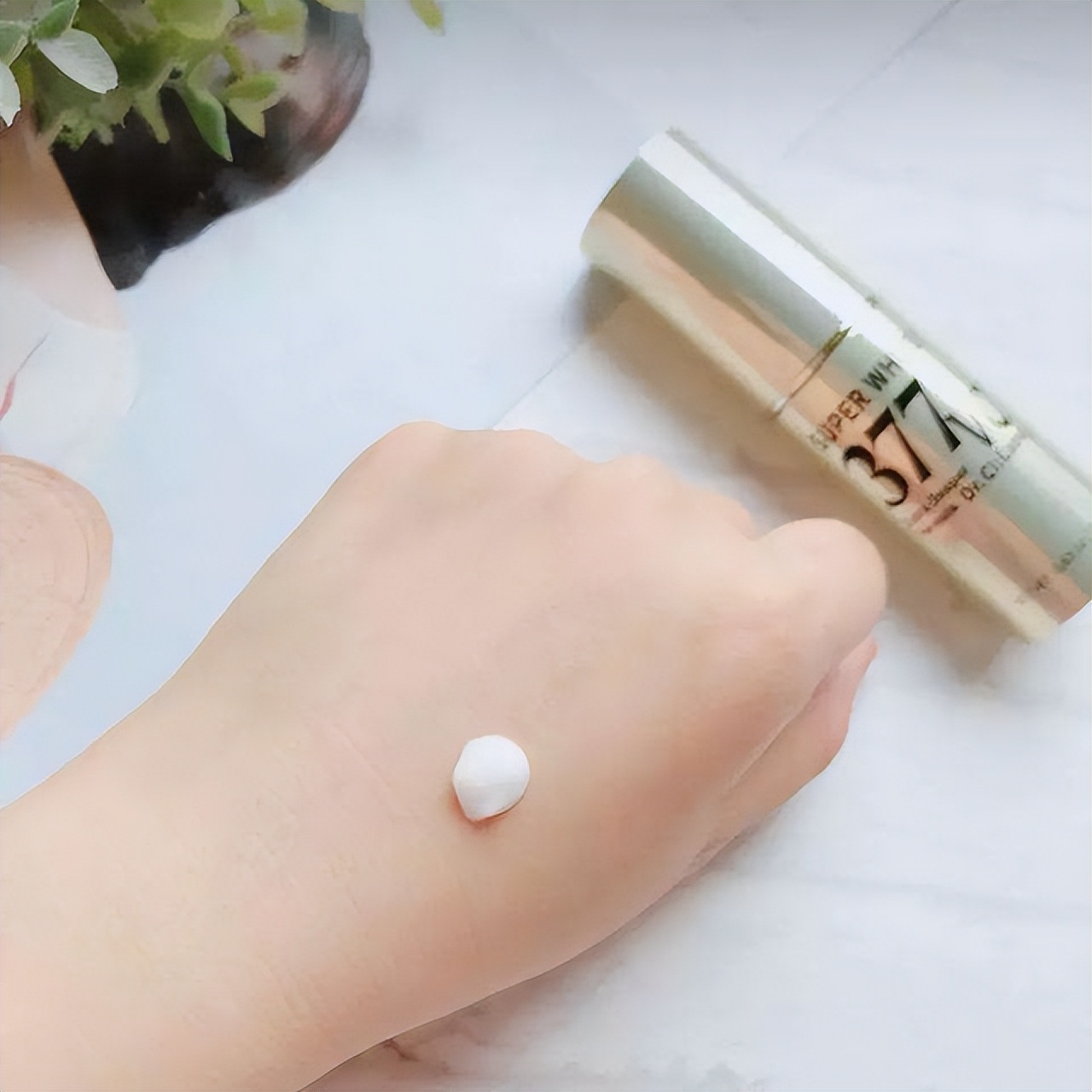 三十岁后用什么抗衰护肤品,37岁女人护肤品怎么选抗衰