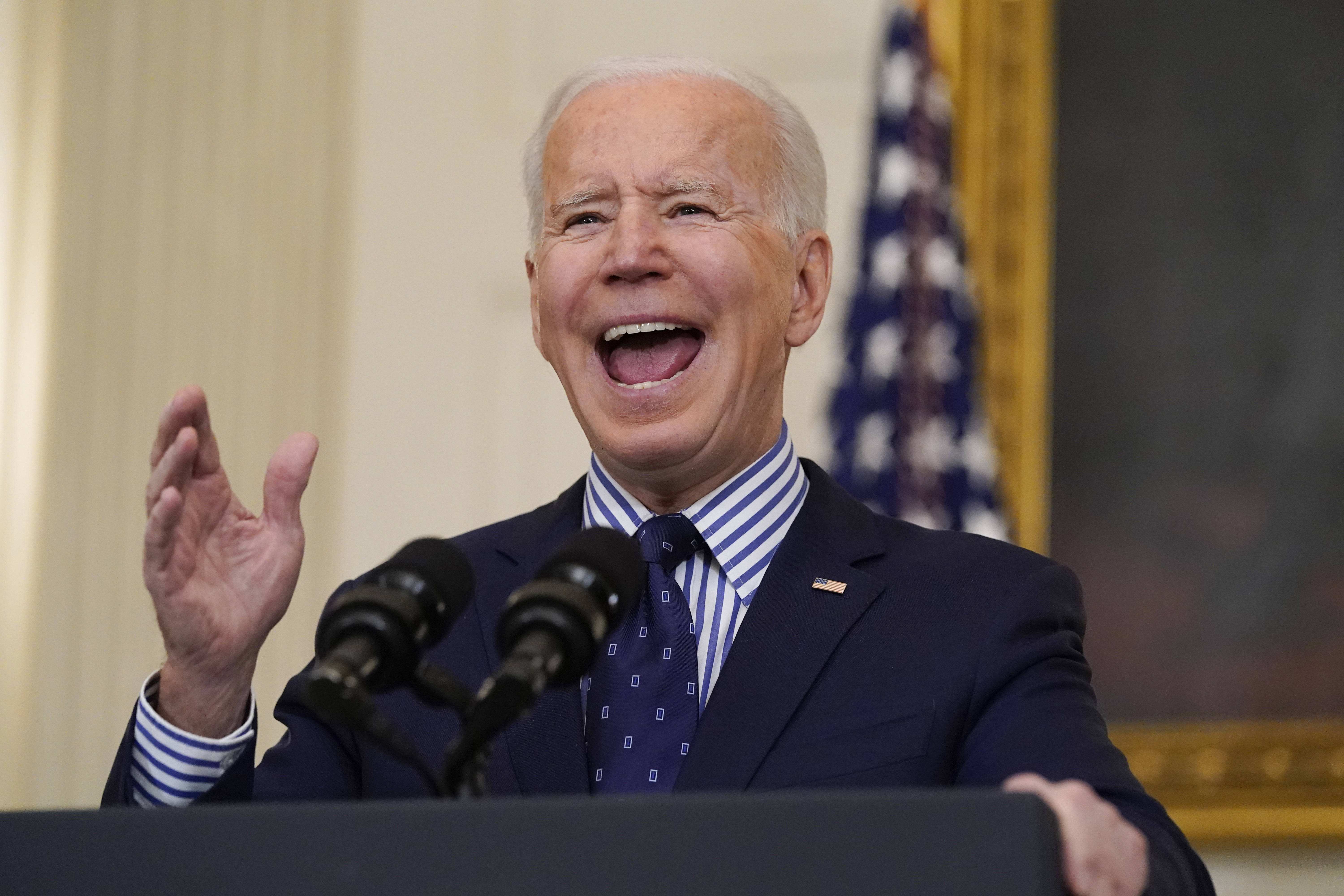 *品毒**合法还收税，政府公开“贩毒”，美国为什么要走这条不归路？