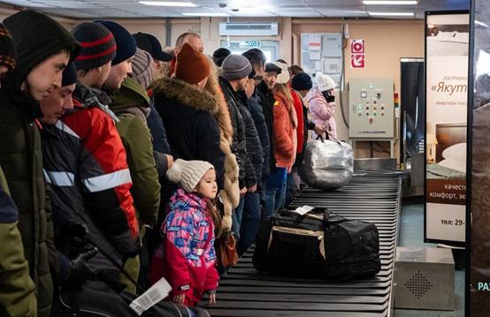 飞越俄罗斯上空,世界目前最大的钻石矿