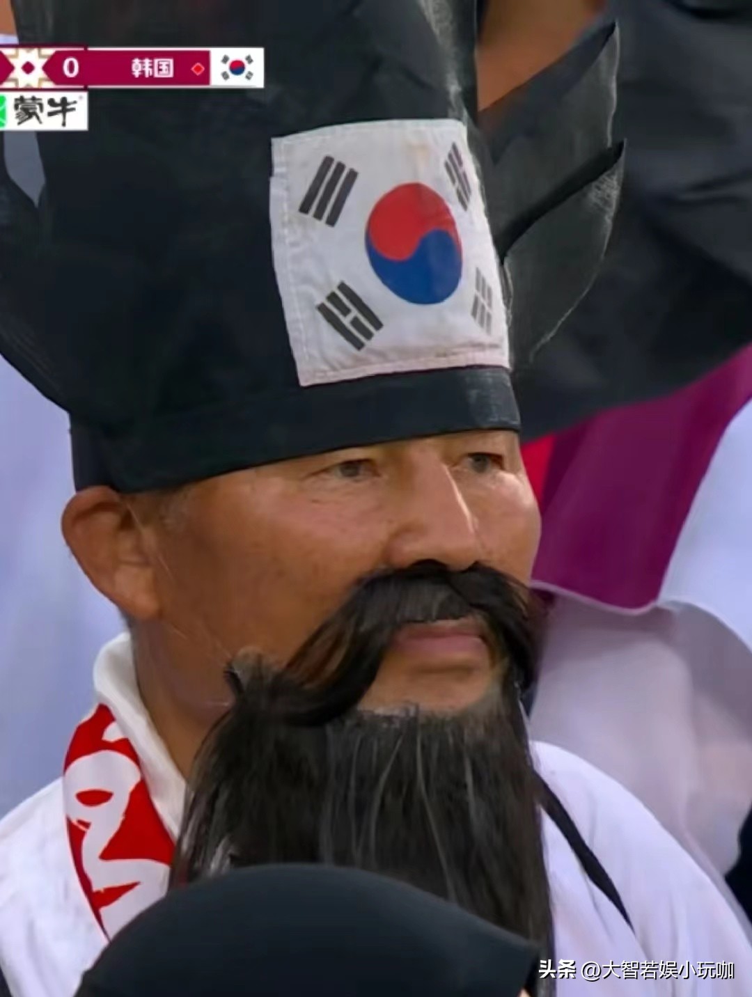 卡塔尔世界杯哪个画面让你意难平,卡塔尔世界杯现场球迷视角