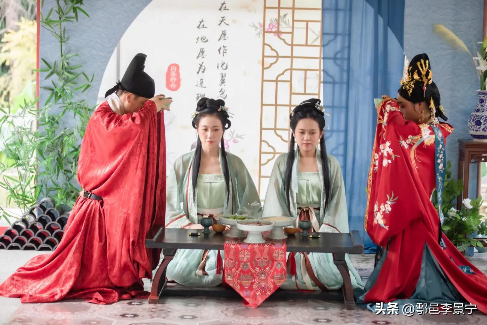 祝福诗人千哲刘强新婚楹联文/李景宁