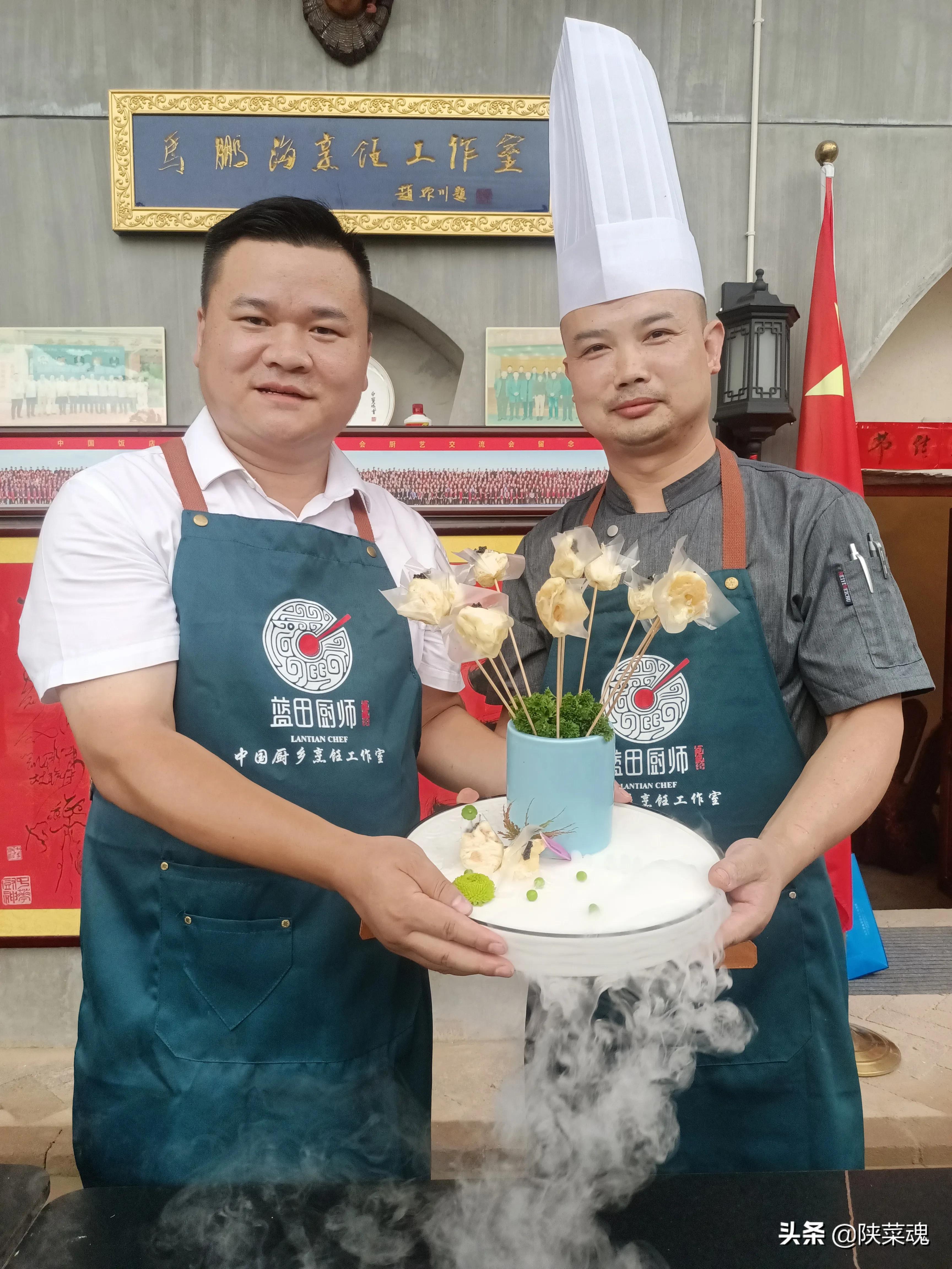 濂嬭繘鏂板緛绋嬪枩杩庝簩鍗佸ぇ,鍠滆繋浜屽崄骞村杩涙柊寰佺▼