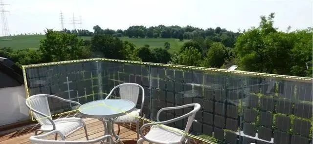 家里阳台可以安装太阳能,阳台上装太阳能发电板