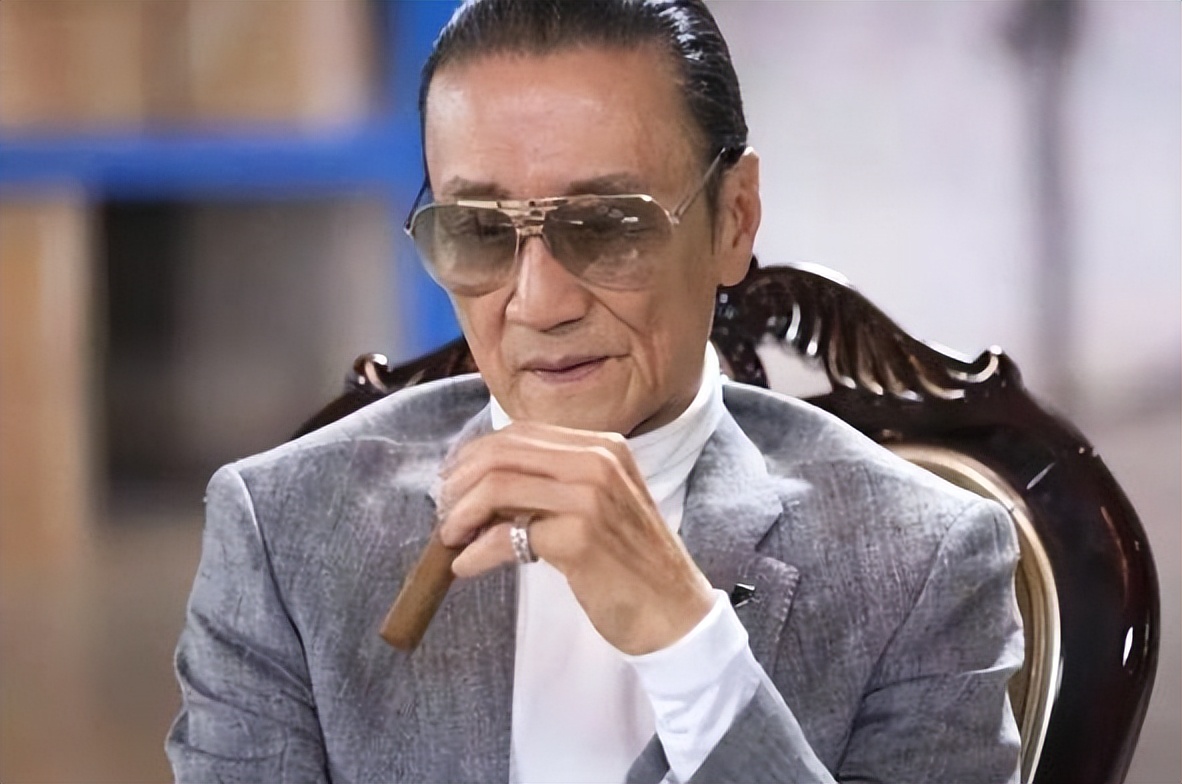 韩媒吐槽国足犯规集锦原文,韩媒评论周星驰