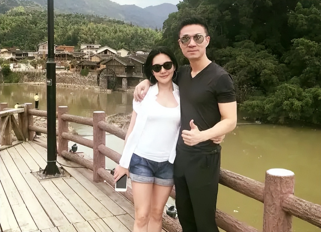 出轨家暴、车内拥吻、脚踏三条船,娱乐圈的“桃色大瓜”真精彩