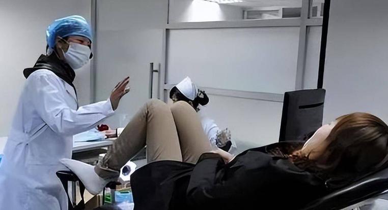 白衣*狼色**?深圳女子医院检查,回家感觉肛门剧痛,认为被医生性侵