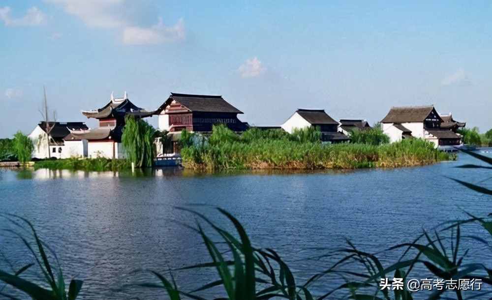 江苏1所“很不起眼”的大学，适合普通高考生选择，原因有3个