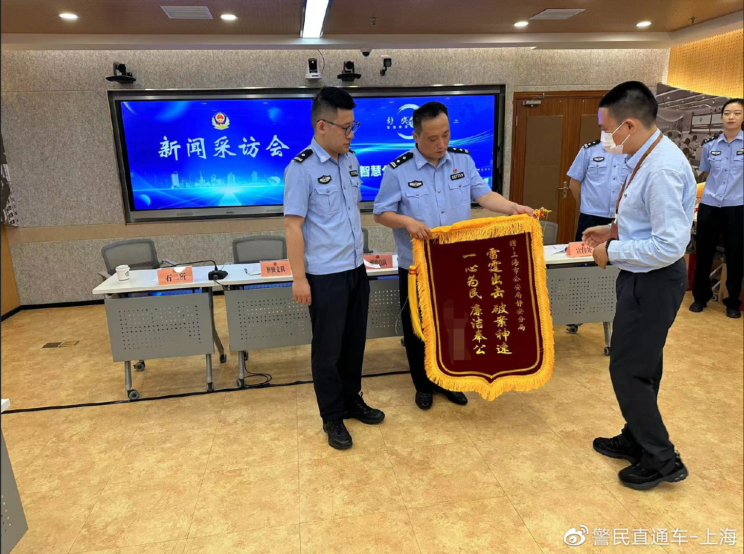 绑匪狮子大开口索要赎金300万,被威胁当绑匪打电话要赎金5000万