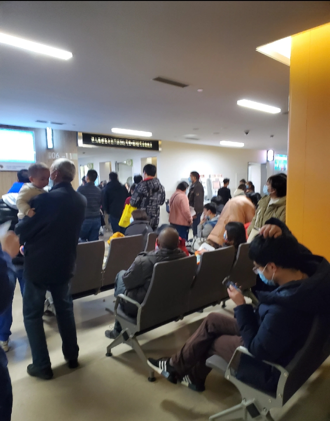 儿科医生薪资现状,儿科医生一年的工作薪酬