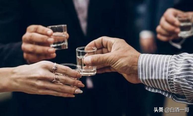 广东酒桌“怪象”，当地人很少喝玉冰烧，更多的是喝这4款