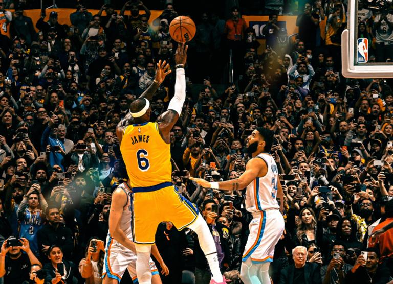 第一次参加nba全明星赛的詹姆斯,詹姆斯为什么叫小皇帝