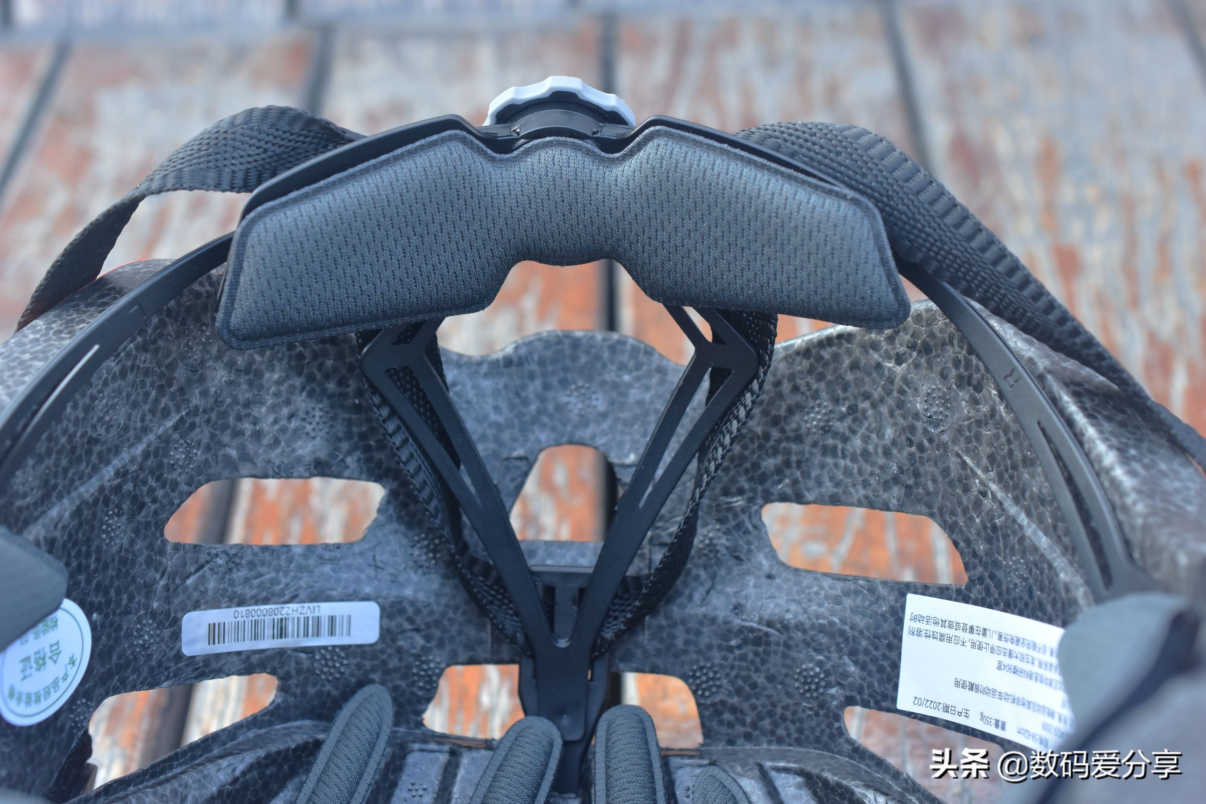 neo头盔评测体验,智能头盔helmet