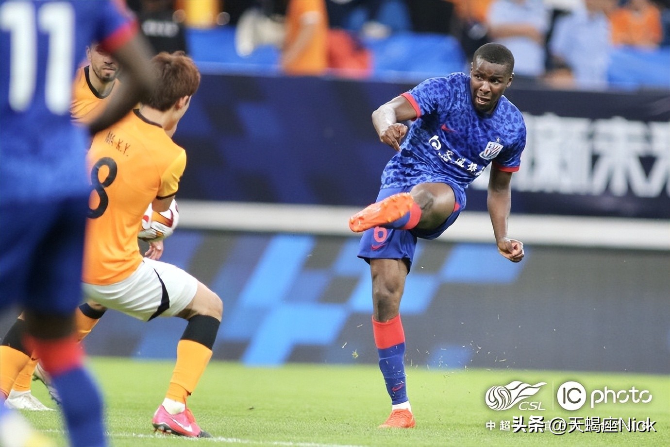 申花晏新力中超首秀,中超申花2-0梅州取开门红