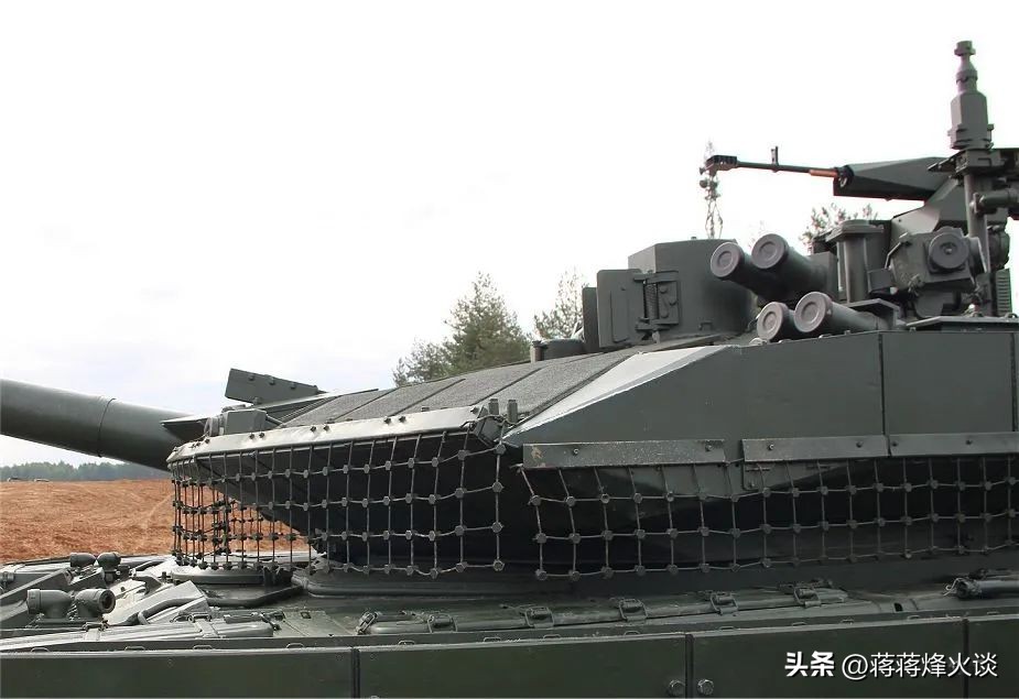 俄罗斯扔下了多少物资,俄t90m坦克被缴获