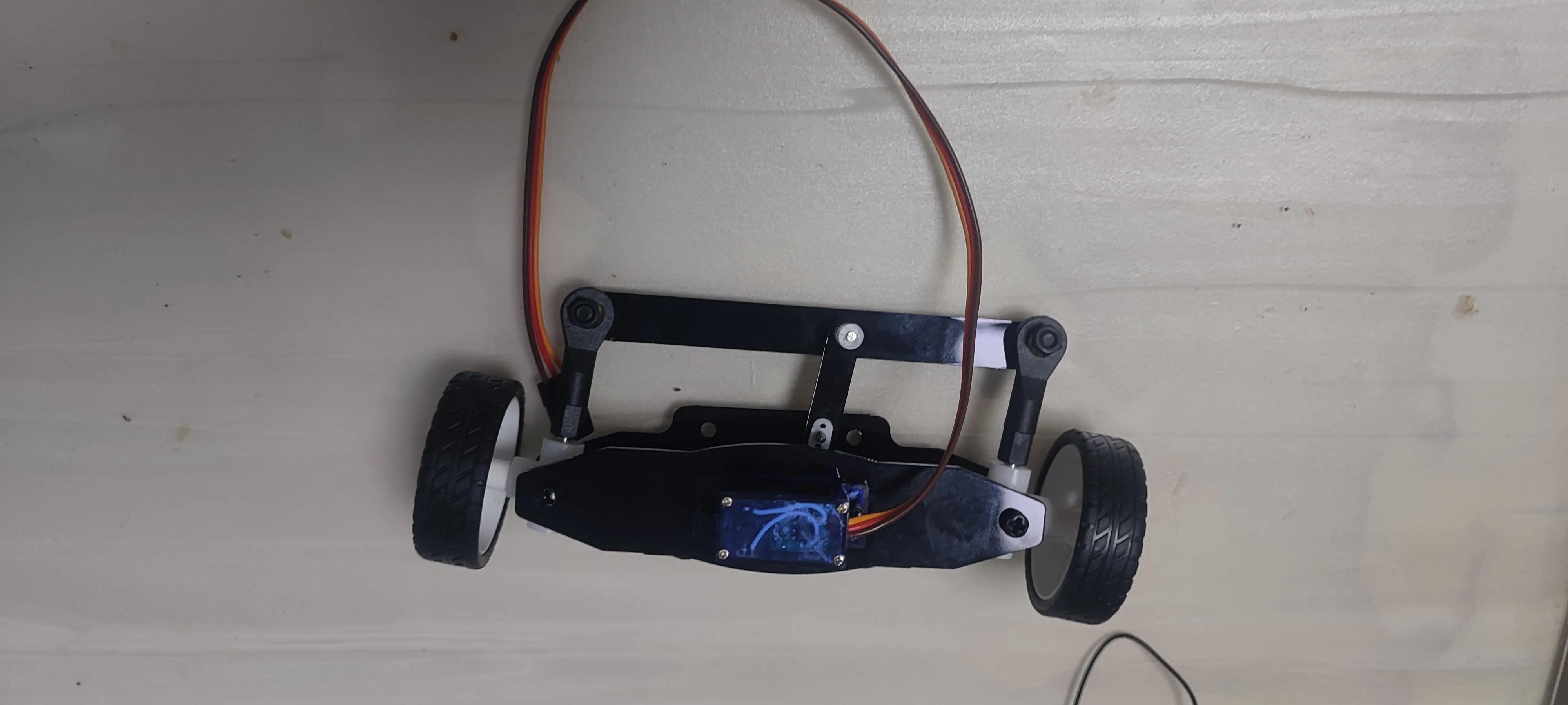 不想花钱要遥控变形汽车怎么办,怎么自己组装遥控车