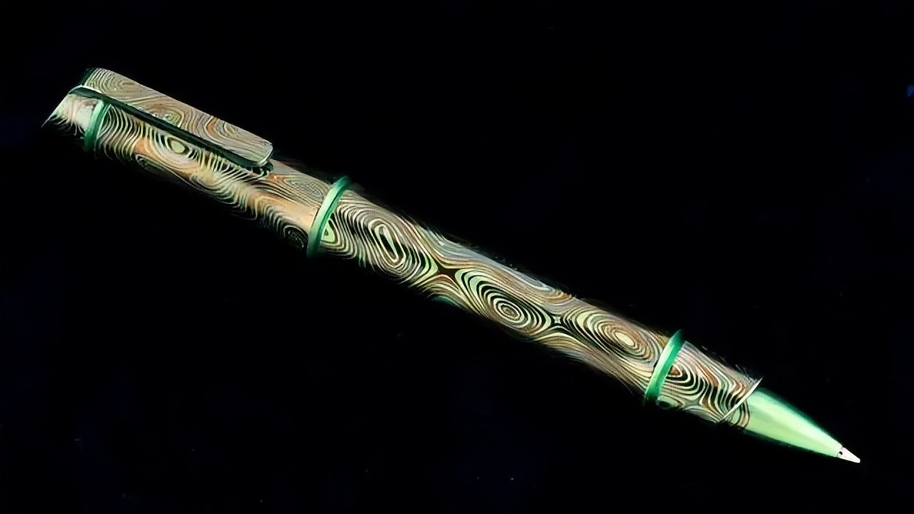 笔落惊风雨诗成泣鬼神钢笔书法,正楷书法作品欣赏签字笔