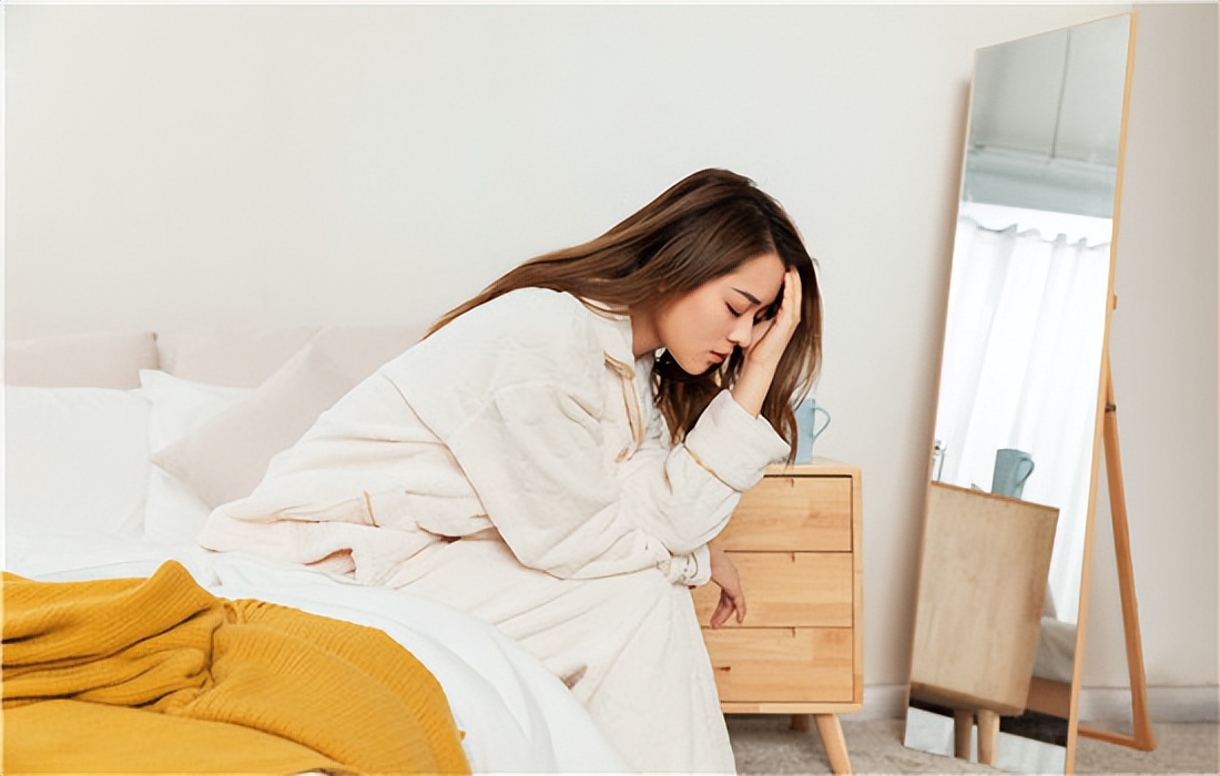 遗传额头两边头发稀少怎么办,前额头发稀少是什么遗传