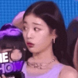 央视评绝望的文盲满江红,绝望的文盲央视点评满江红