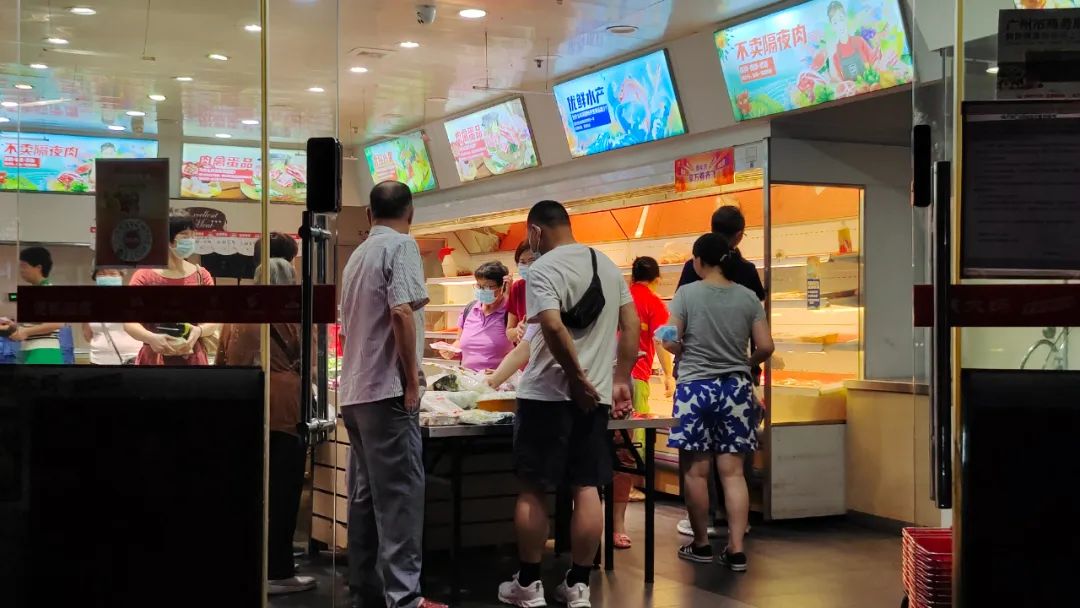 手上有闲钱放哪里最好升值,手上有点闲钱现在有什么好投资