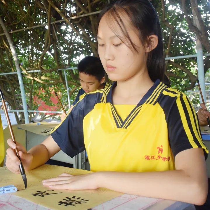 党支部六一儿童节活动主题,喜迎二十大做党的好孩子