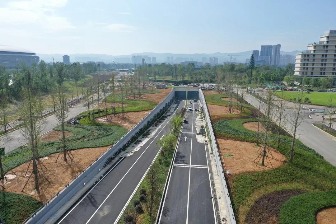 乘着大运会“东风”的东安湖板块，房地产市场如何？