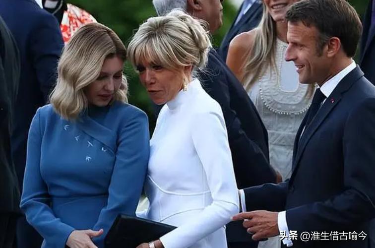 印度峰会上争奇斗艳：韩国第一夫人好嫩，日本第一夫人清新脱俗