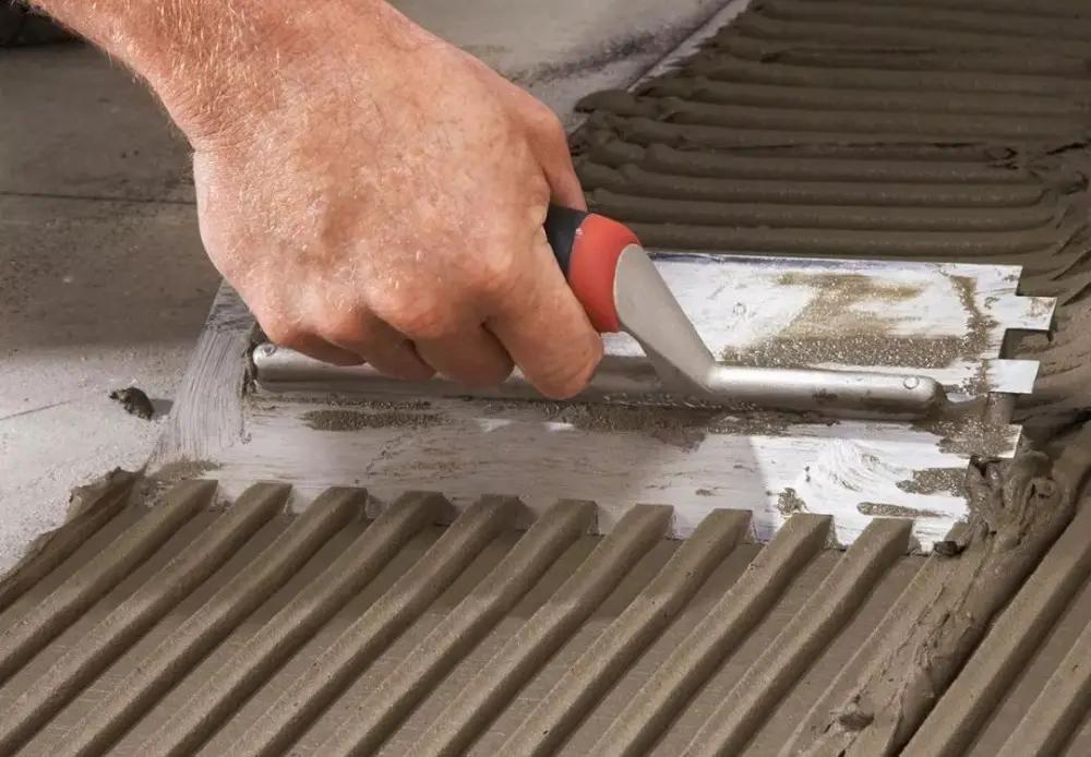 不要一错再错原版,为什么我们要选择用瓷砖胶