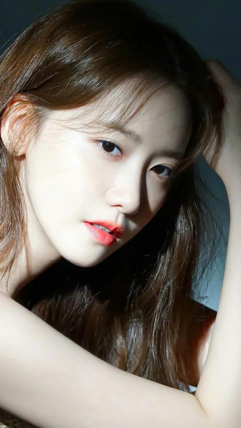 韩国女星林允儿电影,韩国女星林允儿动态壁纸