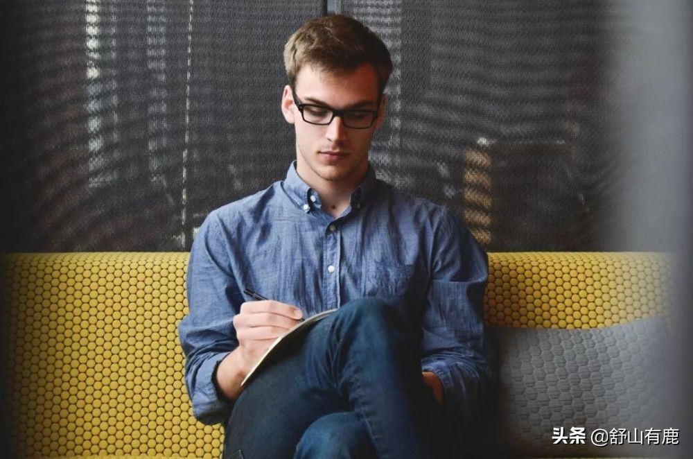 第一眼看不顺眼的人应该怎么对待,对待那些看不顺眼的人