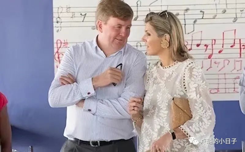 一对耳环价值36万,一对耳环一百万