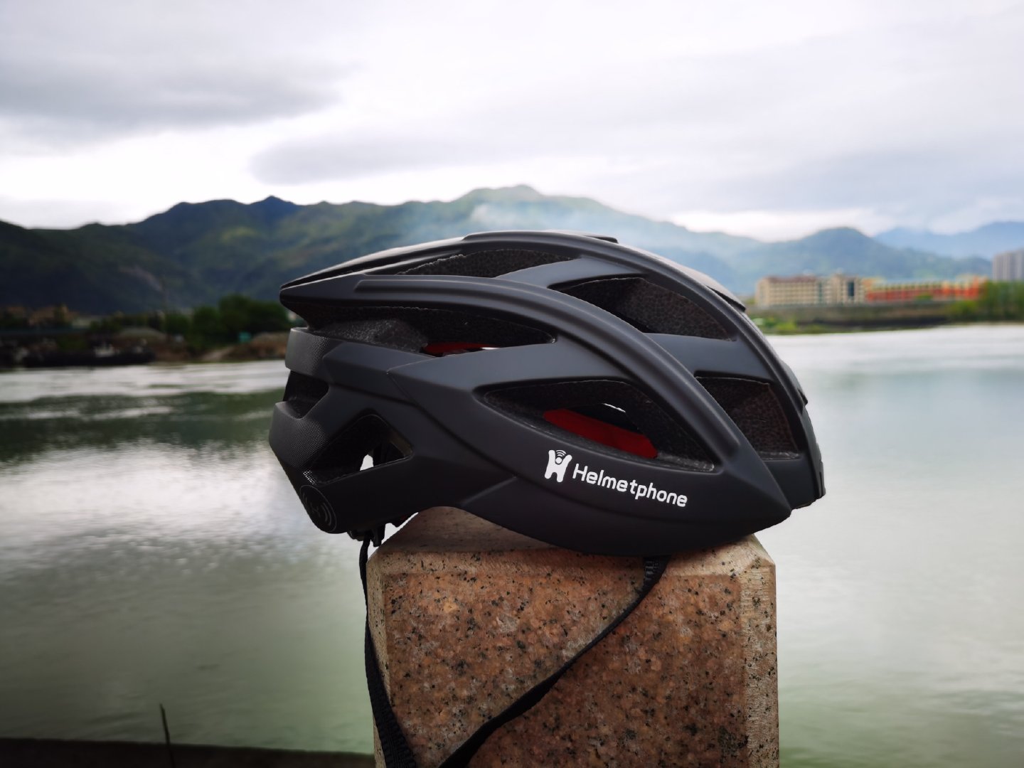 防护骑行头盔,安全头盔防噪音耳罩工业级