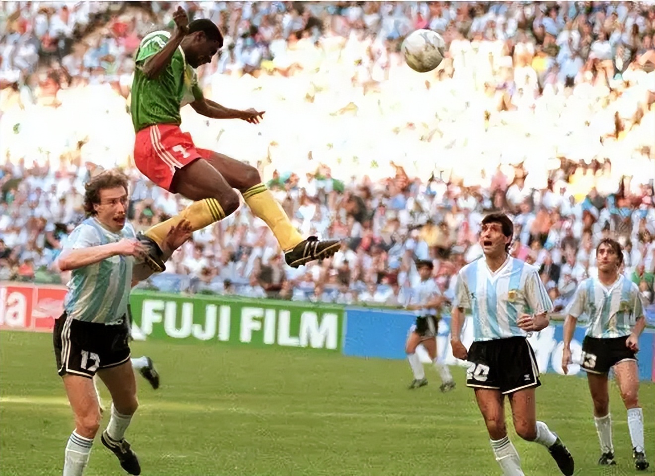 梅西双响洛塞尔索,梅西双响炮巴萨