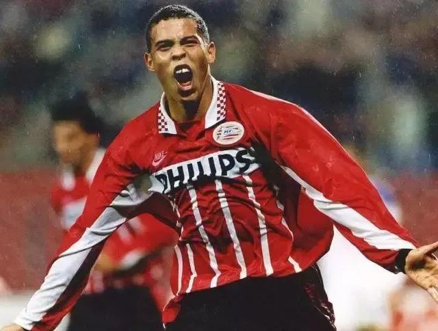 绝对巨星维埃里,绝对巨星内斯塔