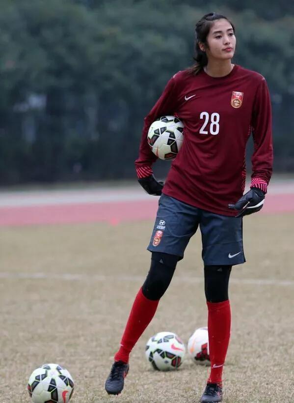 巾帼不让须眉运动员们,巾帼不让须眉最美女兵