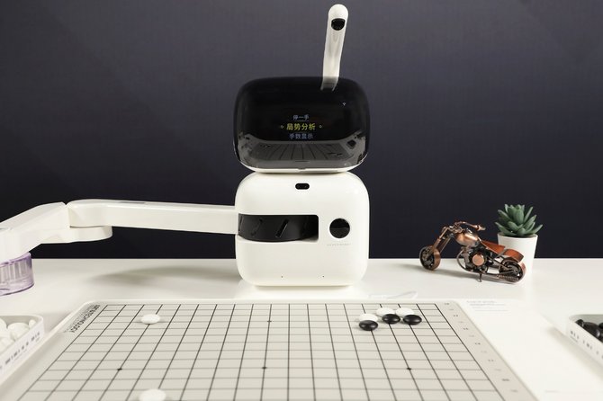 商汤科技发布下棋机器人,商汤科技的下棋机器人