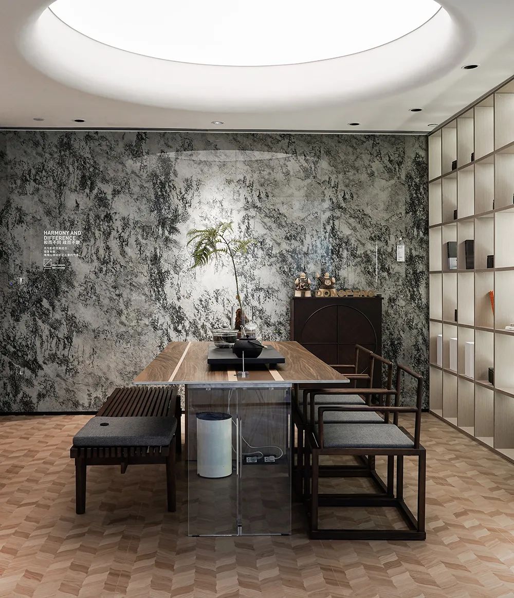 东鹏瓷砖的品牌标志是什么,东鹏瓷砖世界印象系列新品上新