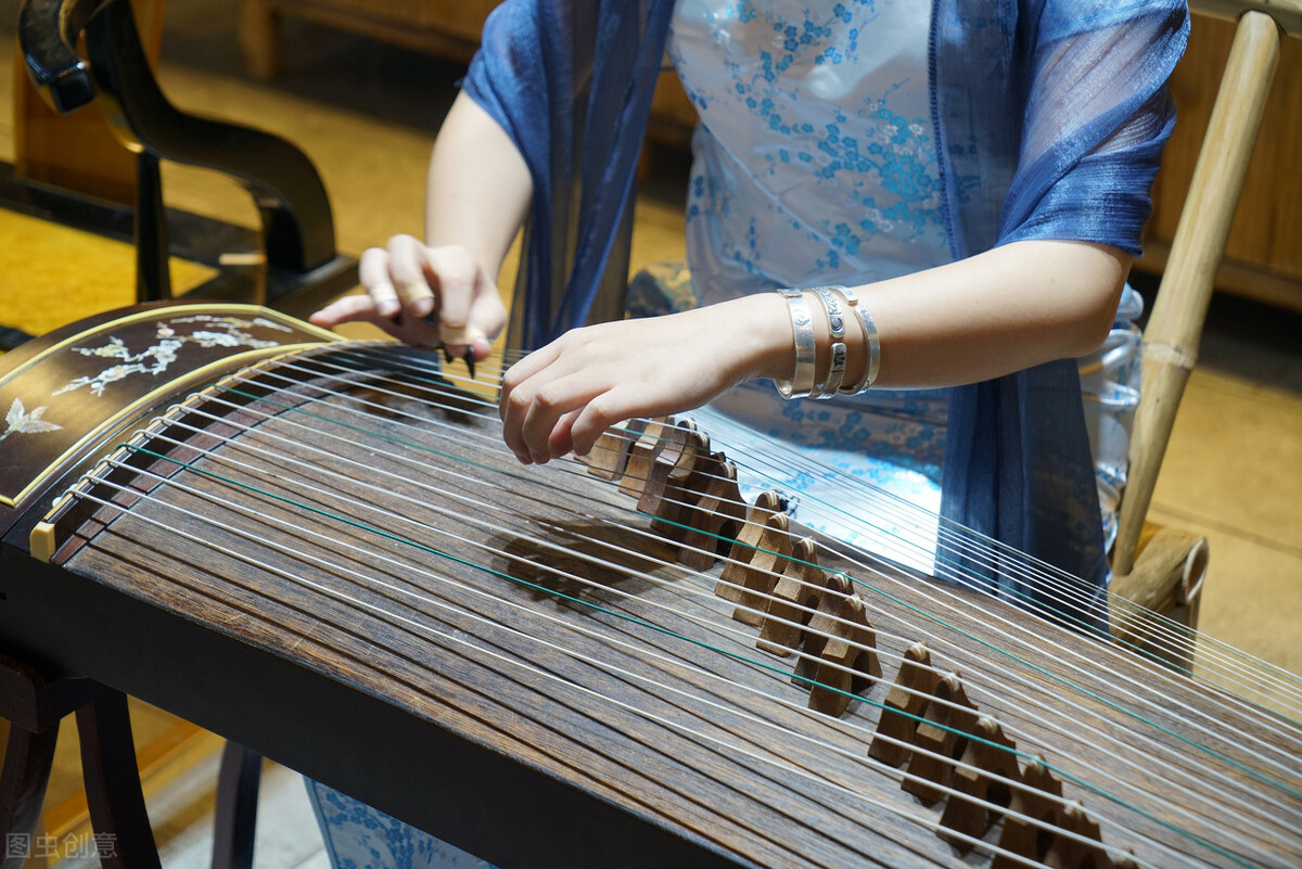 古筝科普如何鉴别古筝的音色,古筝蕴含的艺术思想的理解与感悟