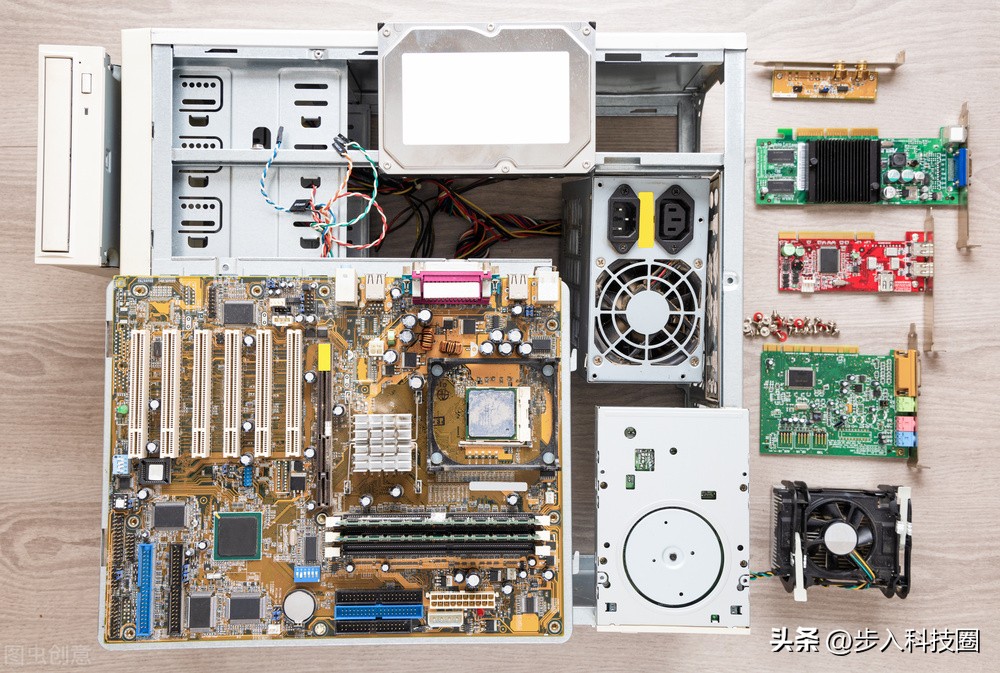 现在组装一台电脑能用多少年,5000组装一台电脑能用多久